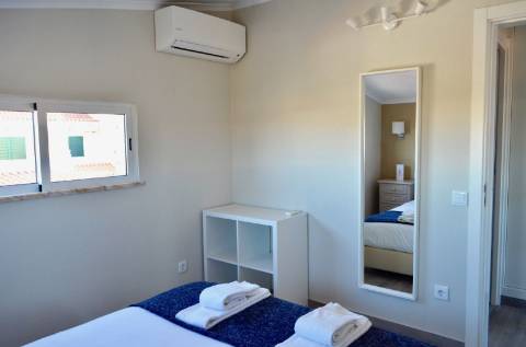 Magnifica andar de moradia para arrendamento de Outubro a Maio, Manta Rota