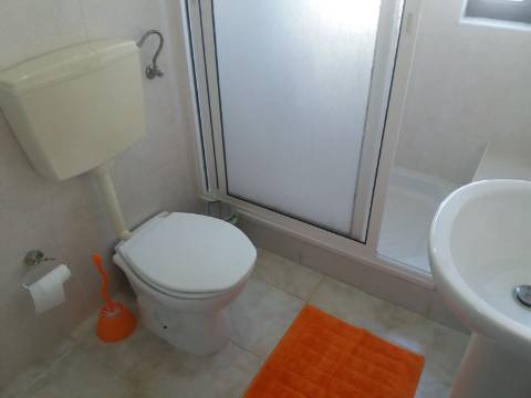 Moradia V2 no Monte Fino (Outubro a Maio)