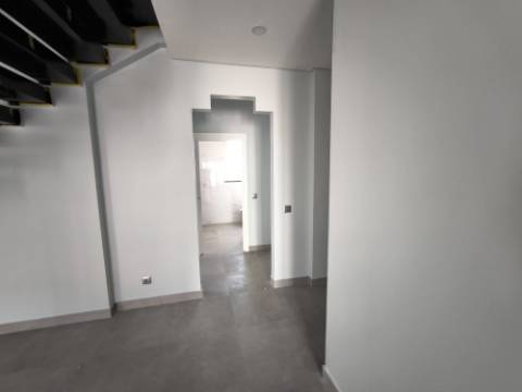 MORADIA T5+1 COM ESPAÇO EXTERIOR NO CENTRO DE CASTRO MARIM - ALGARVE