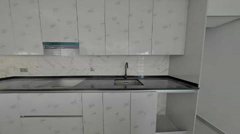 MORADIA T5+1 COM ESPAÇO EXTERIOR NO CENTRO DE CASTRO MARIM - ALGARVE