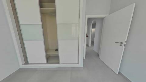 MORADIA T5+1 COM ESPAÇO EXTERIOR NO CENTRO DE CASTRO MARIM - ALGARVE