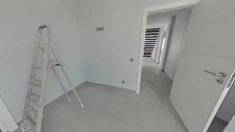 MORADIA T5+1 COM ESPAÇO EXTERIOR NO CENTRO DE CASTRO MARIM - ALGARVE