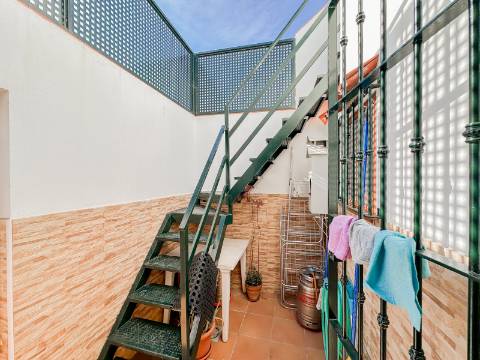 Casa Térrea T2 com Terraço Vista Mar em Punta del Moral, a 50m do Mar!