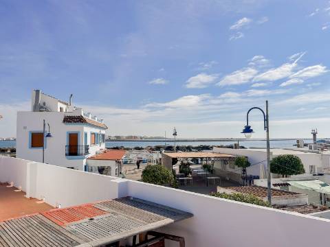 Casa Térrea T2 com Terraço Vista Mar em Punta del Moral, a 50m do Mar!