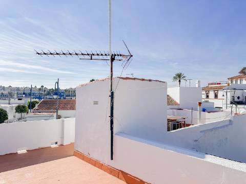 Casa Térrea T2 com Terraço Vista Mar em Punta del Moral, a 50m do Mar!