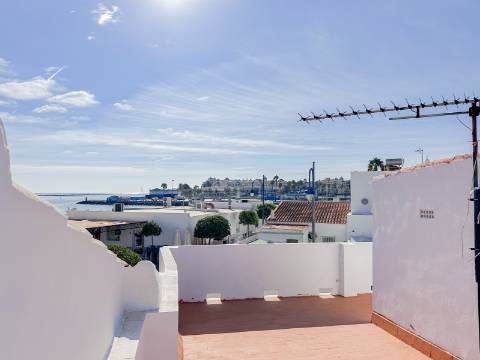Casa Térrea T2 com Terraço Vista Mar em Punta del Moral, a 50m do Mar!