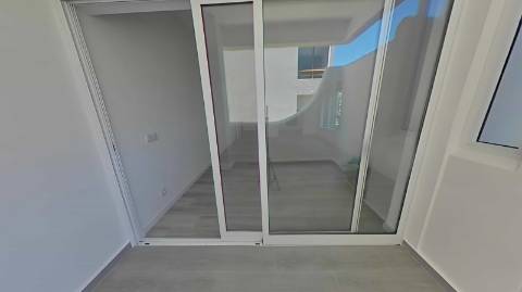 Apartamento T1 renovado perto da Praia