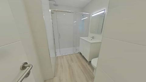 Apartamento T1 renovado perto da Praia