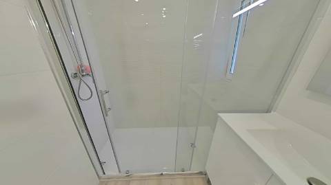 Apartamento T1 renovado perto da Praia