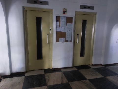 Apartamento T1 renovado perto da Praia