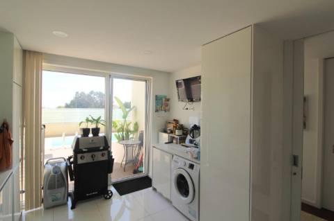 Moradia V4 com Piscina em Tavira