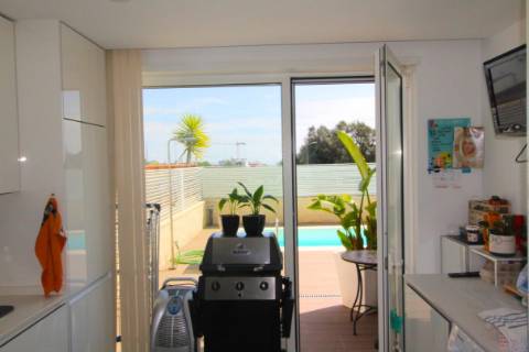 Moradia V4 com Piscina em Tavira