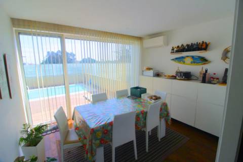 Moradia V4 com Piscina em Tavira