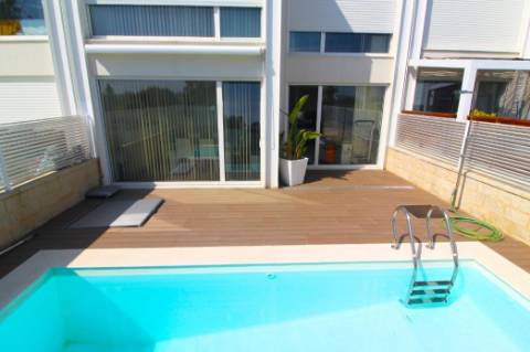 Moradia V4 com Piscina em Tavira