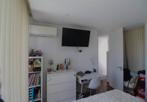 Moradia V4 com Piscina em Tavira