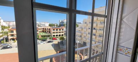 Apartamento T1 em Monte Gordo, com vista mar