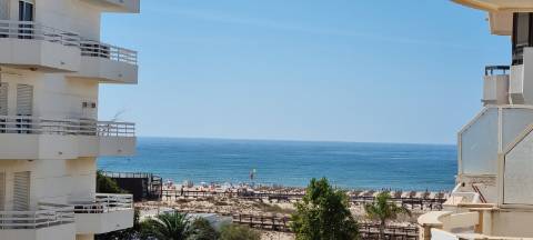 Apartamento T1 em Monte Gordo, com vista mar