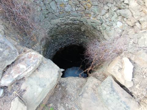 Terreno Rustico com água na serra da Conceição de Tavira