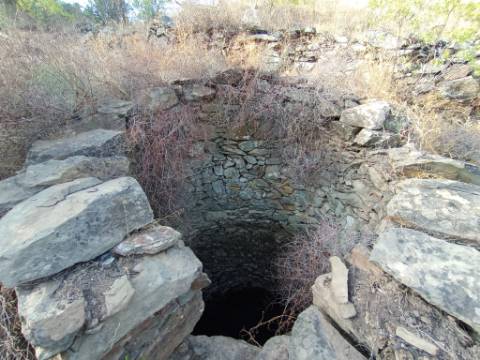 Terreno Rustico com água na serra da Conceição de Tavira