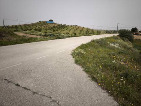 TERRENO COM 7.040 M2 - URBANO DE 320 M2 - PARA RECONSTRUIR - CAMPEIROS - CASTRO MARIM - ALGARVE