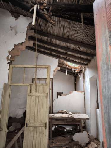 TERRENO COM 7.040 M2 - URBANO DE 320 M2 - PARA RECONSTRUIR - CAMPEIROS - CASTRO MARIM - ALGARVE