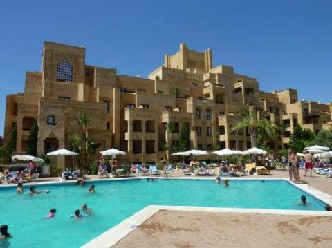 Apartamento T2 com Terraço e Garagem - 1º Linha de Praia - Isla Canela