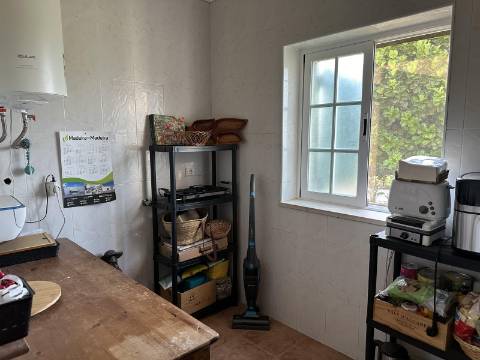 Magnifica moradia de campo T7 inserida num lote de terreno de 12000 m2.