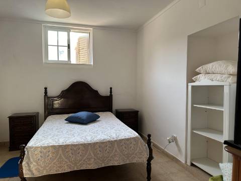 Magnifica moradia de campo T7 inserida num lote de terreno de 12000 m2.