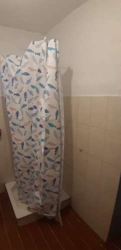 Moradia típica com terreno agrícola em Santa Catarina da Fonte do Bispo