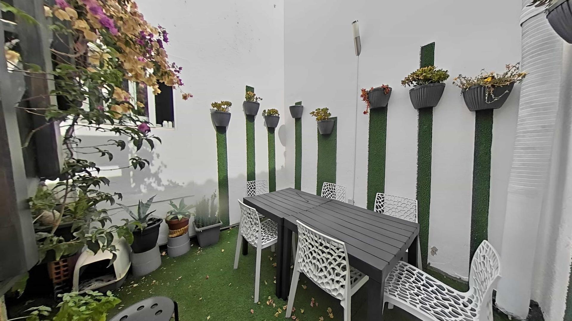 Moradia com 3 Quartos e Alojamento Local na Zona Histórica de Faro