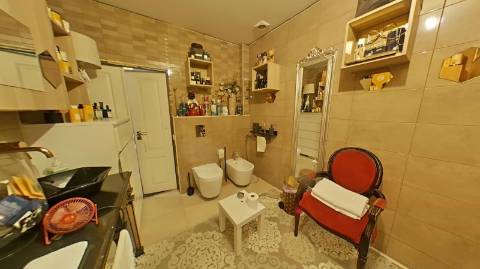 Moradia com 3 Quartos e Alojamento Local na Zona Histórica de Faro