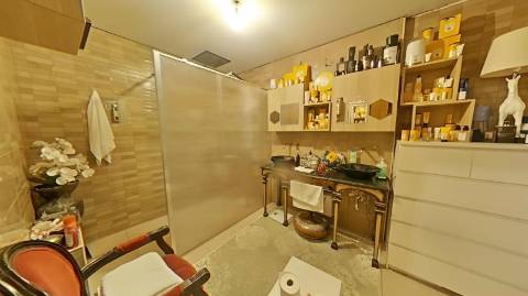 Moradia com 3 Quartos e Alojamento Local na Zona Histórica de Faro