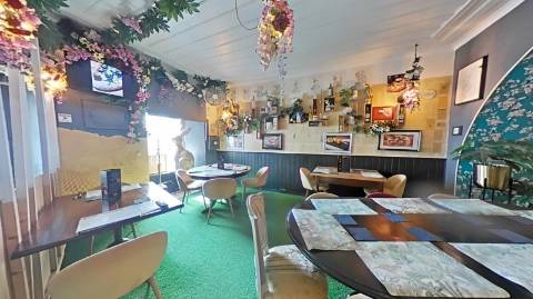 Restaurante Equipado e Pronto a Operar com Decoração Única!