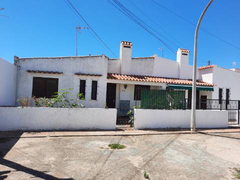 Moradia para arrendamento ANUAL