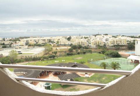 APARTAMENTO T0 mobilado c/ RENDIMENTO Albufeira