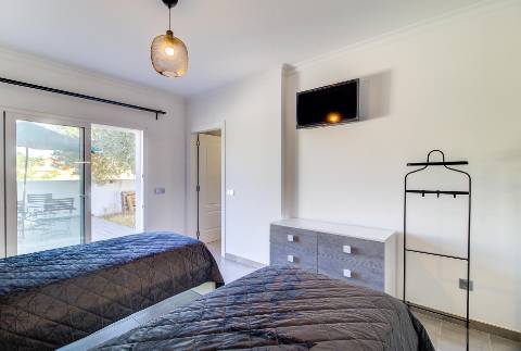 Excecional Moradia de Luxo com 4 Suítes e Piscina em Monte Francisco, Castro Marim, Algarve