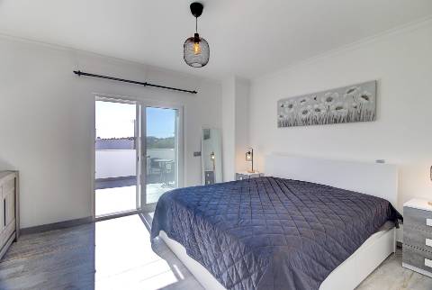 Excecional Moradia de Luxo com 4 Suítes e Piscina em Monte Francisco, Castro Marim, Algarve