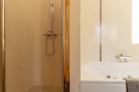 Moradia de Três Quartos no Exclusivo Vale da Pinta Golf Resort