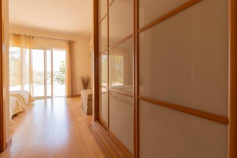 Moradia de Três Quartos no Exclusivo Vale da Pinta Golf Resort