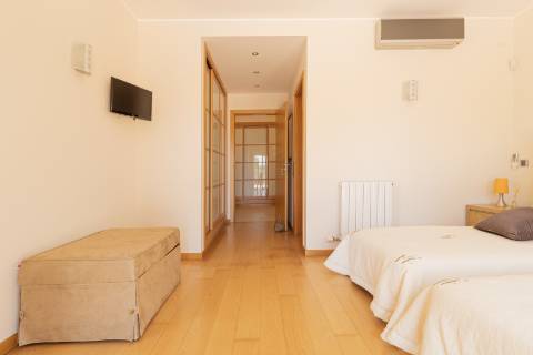 Moradia de Três Quartos no Exclusivo Vale da Pinta Golf Resort