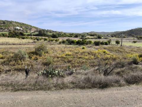 TERRENO RUSTICO COM 2.155 M2 - JUNQUEIRA - BELICHE - CASTRO MARIM - ALGARVE