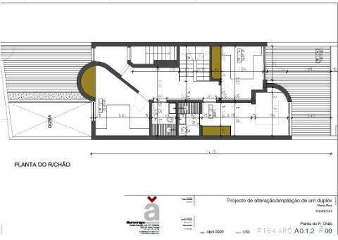 Andar de Moradia Dúplex T3+1 Renovado com Excelência - A 900m da Praia da Manta Rota