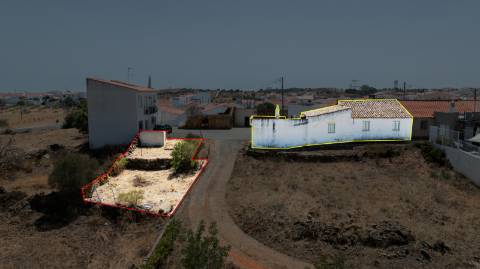 Casa Térrea para Recuperar com Projeto Aprovado - Azinhal, Castro Marim