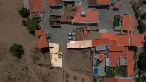 Casa Térrea para Recuperar com Projeto Aprovado - Azinhal, Castro Marim