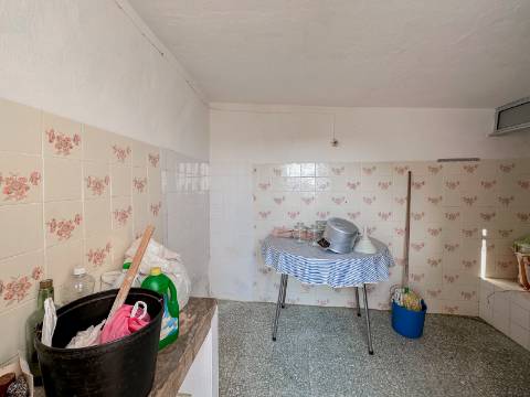 Casa Térrea para Recuperar com Projeto Aprovado - Azinhal, Castro Marim