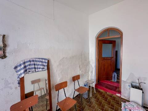 Casa Térrea para Recuperar com Projeto Aprovado - Azinhal, Castro Marim