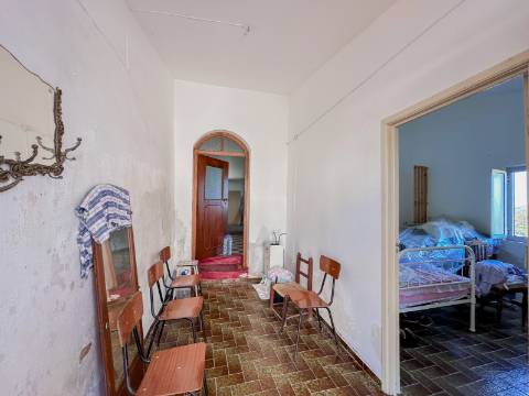 Casa Térrea para Recuperar com Projeto Aprovado - Azinhal, Castro Marim