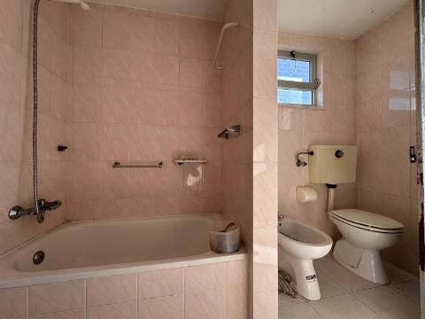 Casa Térrea para Recuperar com Projeto Aprovado - Azinhal, Castro Marim