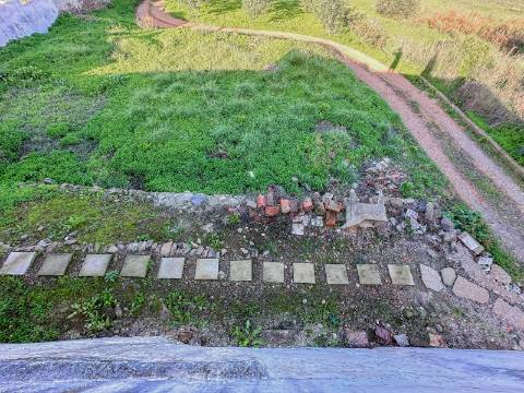 Casa Térrea para Recuperar com Projeto Aprovado - Azinhal, Castro Marim