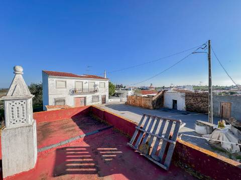 Casa Térrea para Recuperar com Projeto Aprovado - Azinhal, Castro Marim